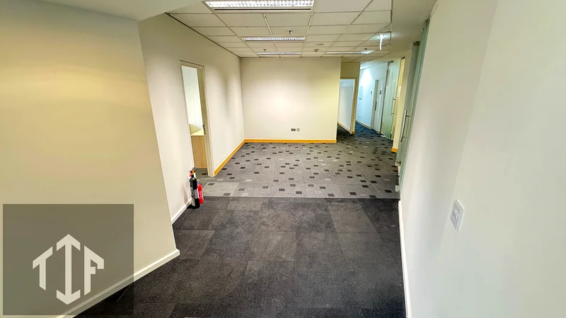 Fully Fitted | Near Metro | SZR Views64066361054850112