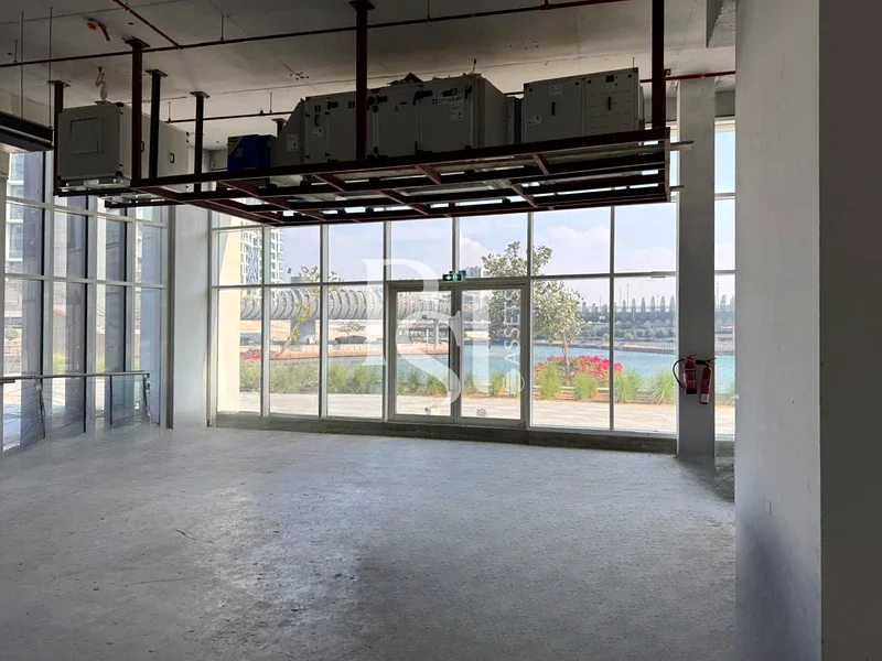 Canal View | Shell and Core | Vacant64061932374146110