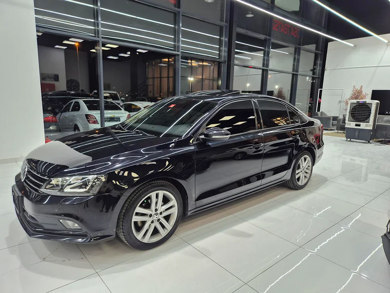 Vw Jetta Gcc Top line63892683611522111