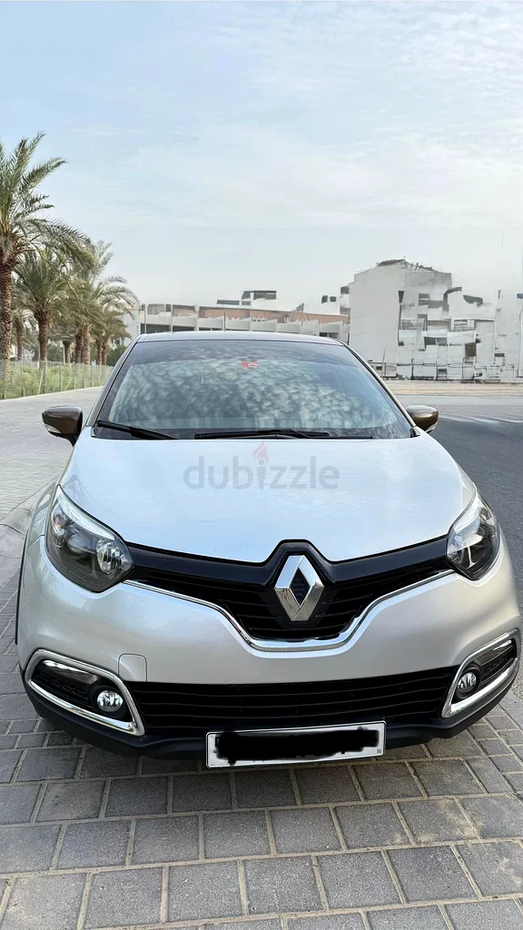 RENAULT CAPTUR 1.6 | 2017 GCC Specs | DUAL TONE | WELL MAINTAINED CAR FOR SALE63891331944707113