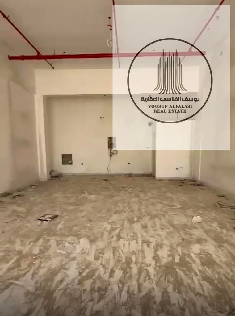 A distinctive commercial opportunity for rent in Umm Al Quwain – on a busy main street!64060186912513112