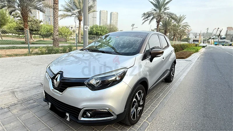 RENAULT CAPTUR 1.6 | 2017 GCC Specs | DUAL TONE | WELL MAINTAINED CAR FOR SALE63891331944707112