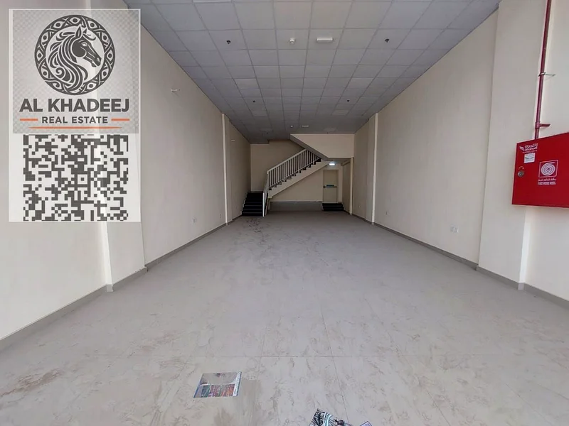New warehouse for annual rent in Ajman – Al Jurf Industrial 3 – 1,550 sq. ft., ground & mezzanine with bathroom, 35W power, prime location, easy payme64074559643650111