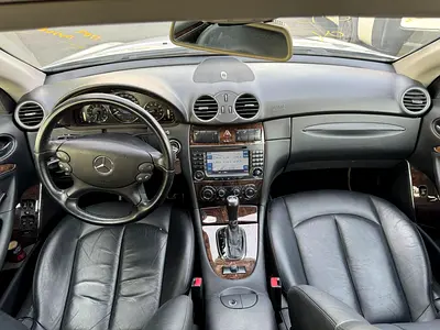 صورة 10 لـ 2007 Mercedes-BENZ CLK