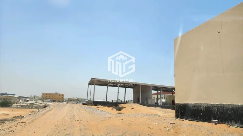 🏗️ For Rent – Commercial Land in Umm Al Thuoob, Umm Al Quwain A great opportunity for business or industrial use in a well-positioned area with ready64060069418371113