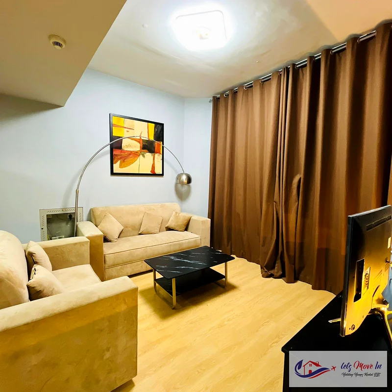 LESS THAN MARKET PRICE Modern Living, Simplified only At Lets Move In Holiday Homes64050909980417111
