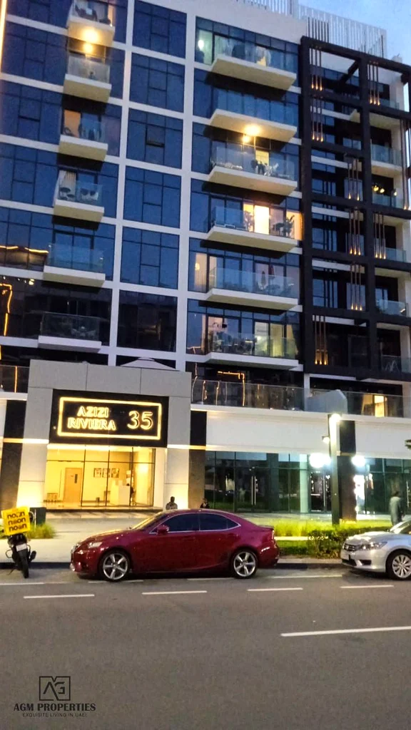 NEGOTIABLE /MAIN BOULEVARD FACING /CHILLER FREE /SHOP AVAILABLE FOR RENT 260K64065146541697110