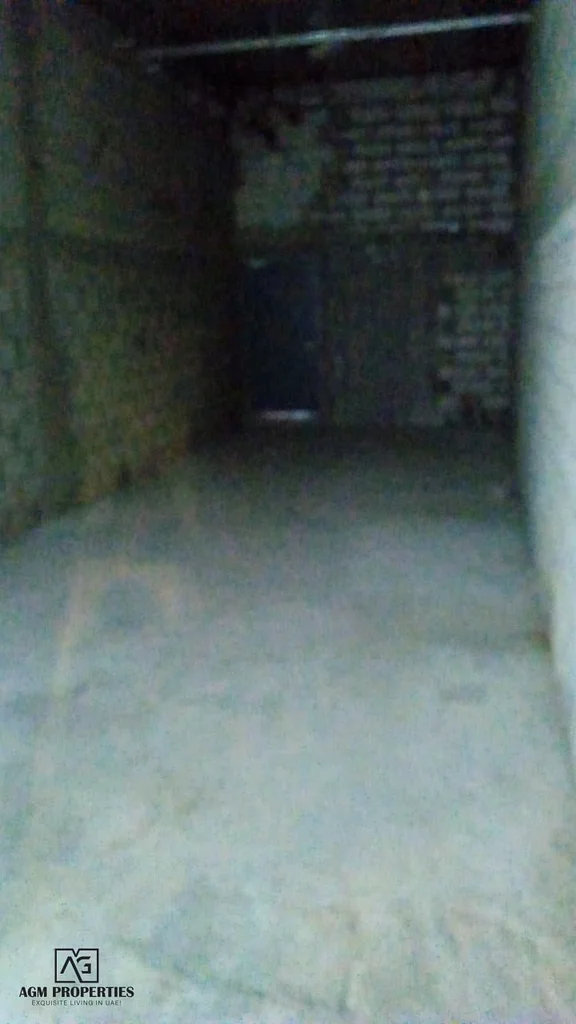NEGOTIABLE /MAIN BOULEVARD FACING /CHILLER FREE /SHOP AVAILABLE FOR RENT 260K64065146541697112