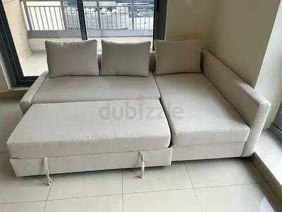 IKEA Stylish and Comfortable Corner Sofa with Storage