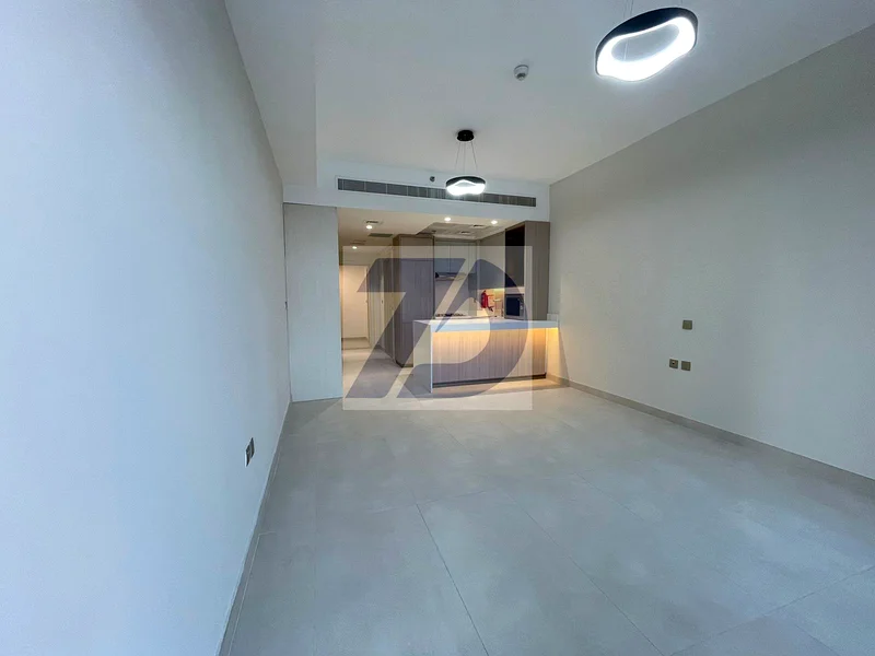 Studio | 550 sq ft | Pool view | Multiple cheques | High floor64173287648258110