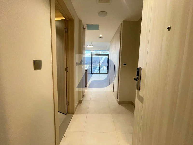 Studio | 550 sq ft | Pool view | Multiple cheques | High floor64173287648258112