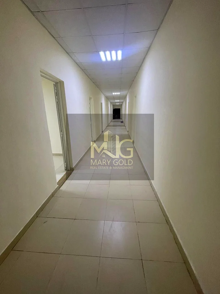 سكن عمال واسع في السملحة - 10 غرف مع وسائل الراحة الحديثة64061929934081113
