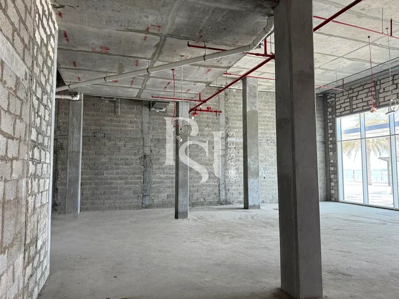 موقع متميز | منظر رائع | وحدة خام64061820502274113