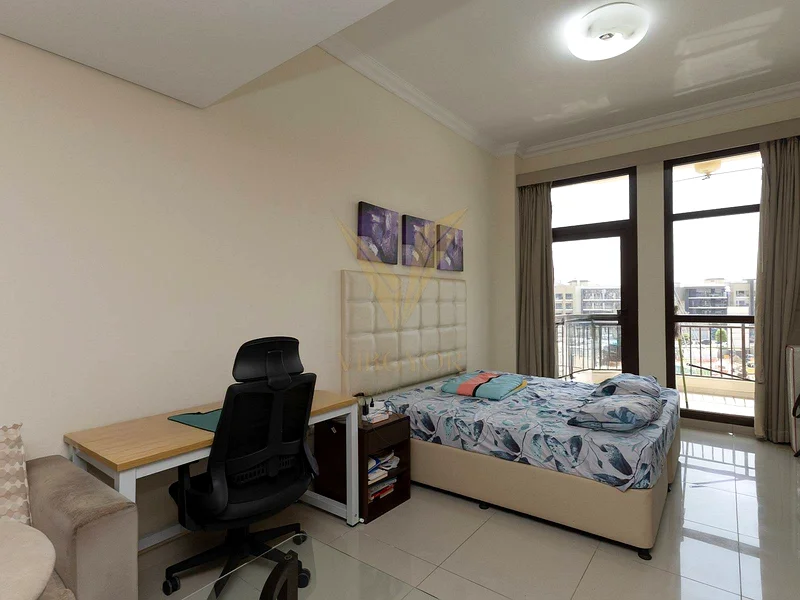 Well-Maintained Studio | Great Location | Arjan64154402781315111