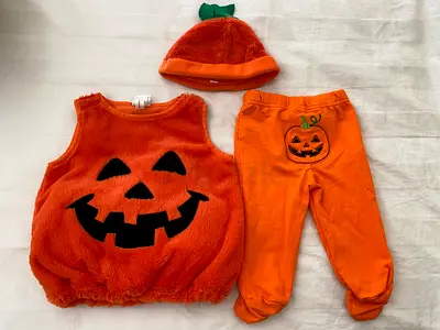 Pumpkin Halloween Costume LIKE NEW