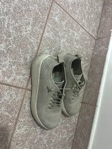 Stylish Unisex Mesh Sneakers for Sale