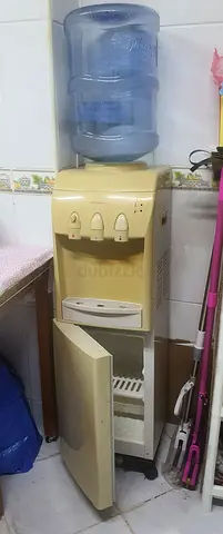GEEPAS Water Dispenser HOT COOL