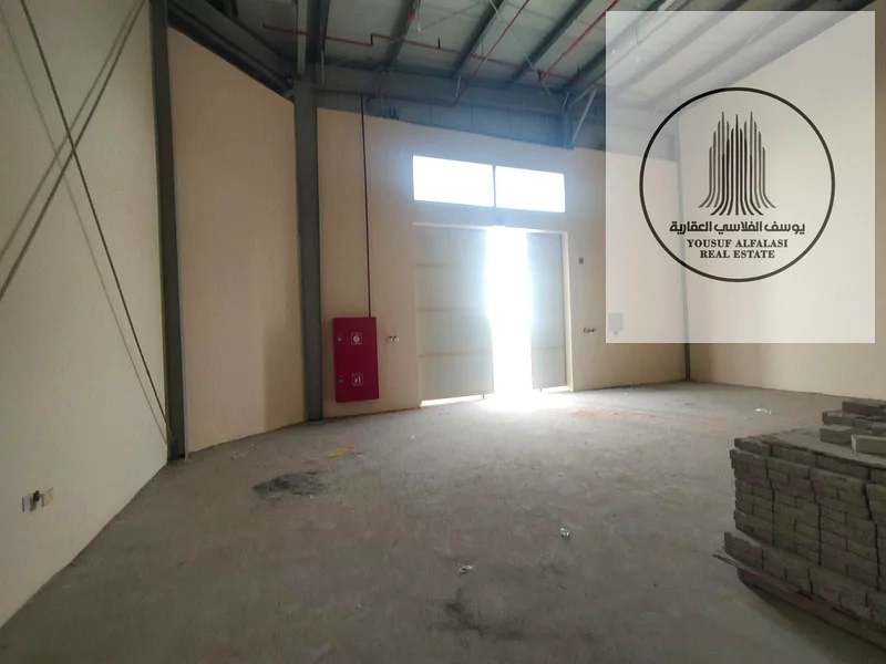 مستودع للإيجار بمساحة 1500 قدم مربع بسعر 85000 درهم في السجا64058561399554113