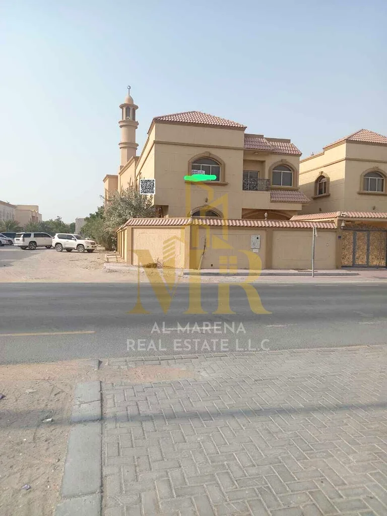 فيلا للإيجار في الروضة 2، سكني وتجاري - زاوية على شارع رئيسي، مساحتها 5000 قدم مربع - 5 غرف، السعر 150,00064073342886017111
