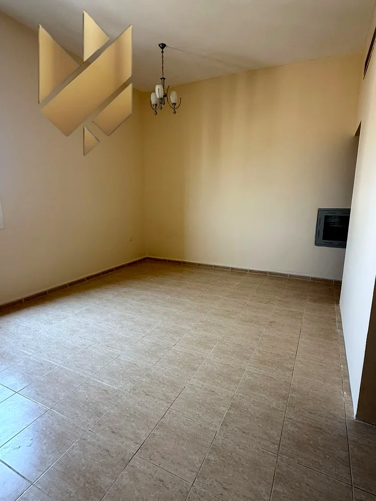 Premium Studio for Annual Rent in New Muwaileh đ â Central A/C â Central gas â Separate kitchen for complete privacy â Clean and modern building â St64196884985987110