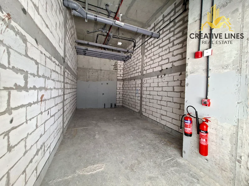 Prime Location || Shell and Core || High Footfall64064701529985113