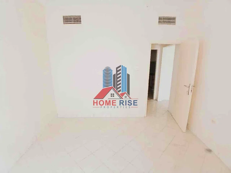 شقة بغرفة نوم واحدة وبأسعار معقولة | مبنى عائلي بالكامل64194740376706113
