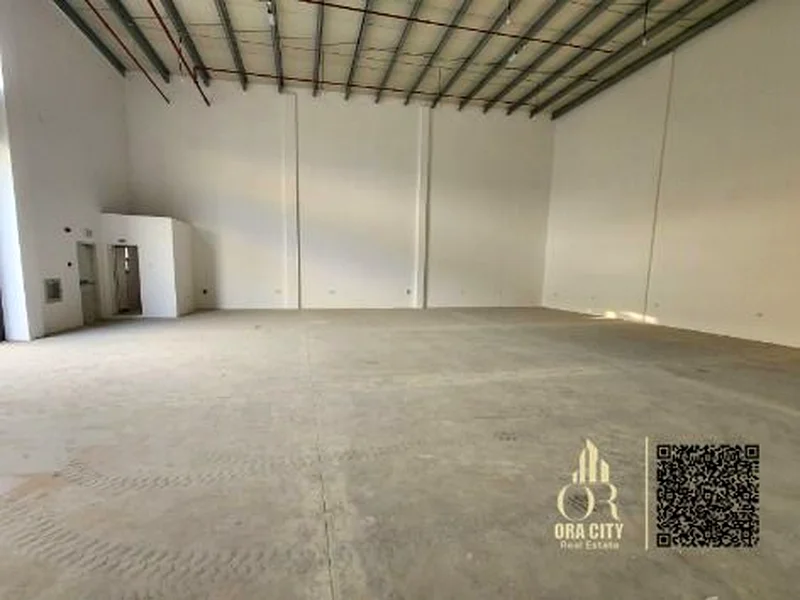 Invest in your business! A 2,665 sq ft warehouse in Ajman, Al Jurf Industrial 3, one floor, in a prime location with easy access.64074891946113110