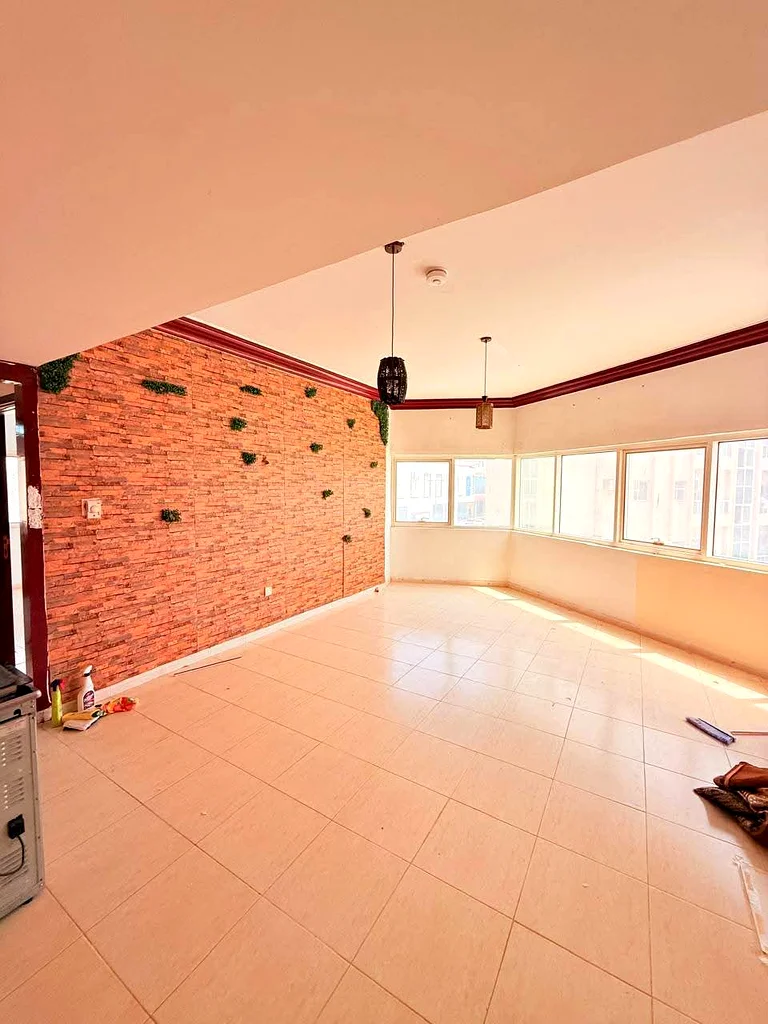 ✨ 1BHK Apartment for Rent in Al Musalla – Affordable & Convenient Location! ✨  📍 Location: Al Musalla, Sharjah  💰 Annual Rent: AED 28,000 only 💳 Pa64204291234947110