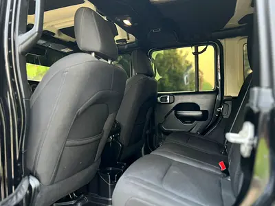 2018 JEEP WRANGLER — миниатюра 9