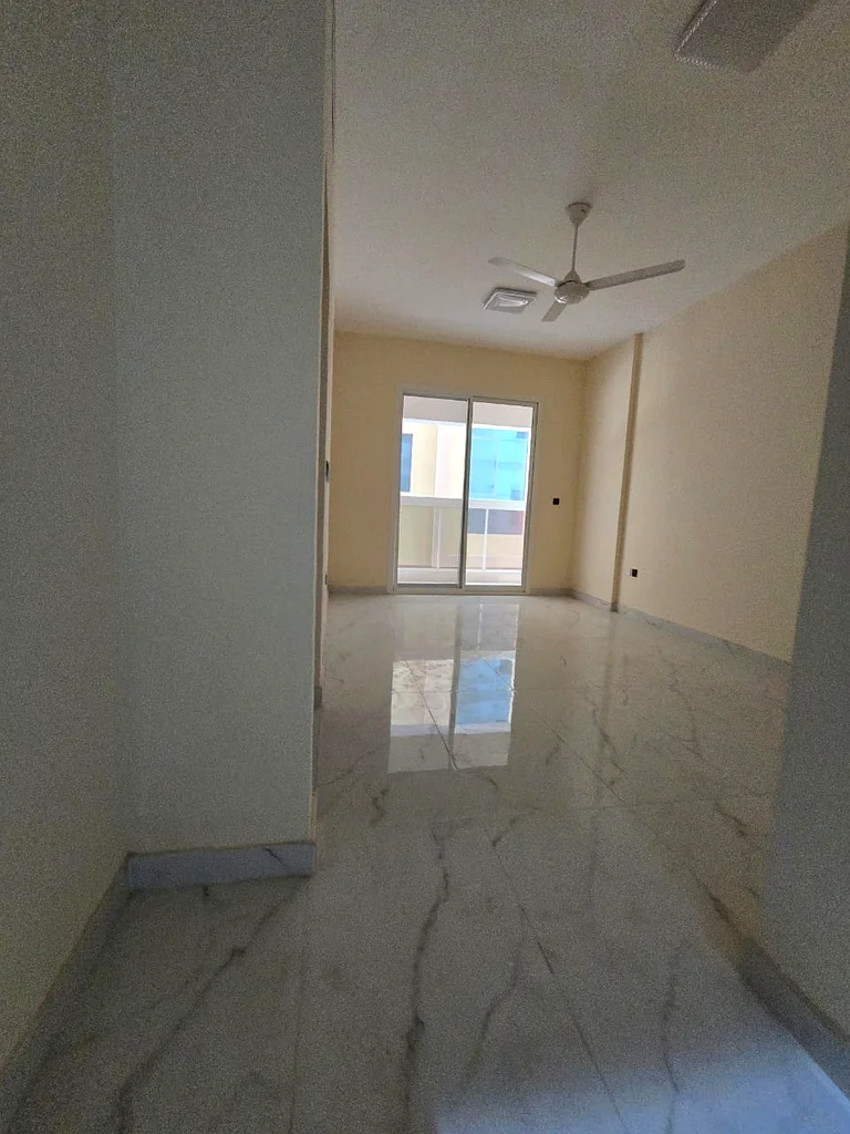 A room, a hall, two bathrooms, a kitchen, and a balcony64223359415427114