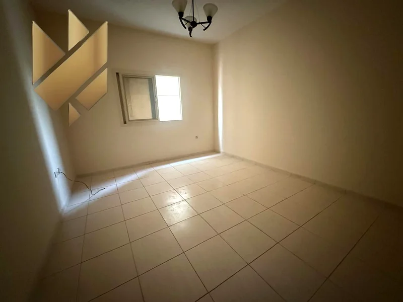 📢 For Rent – 1-Bedroom Apartment in New Muwailih 📍 Directly facing the park – Quiet and prime location 📝 Security: Undated cheque 💳 If paying in 464197102983810111