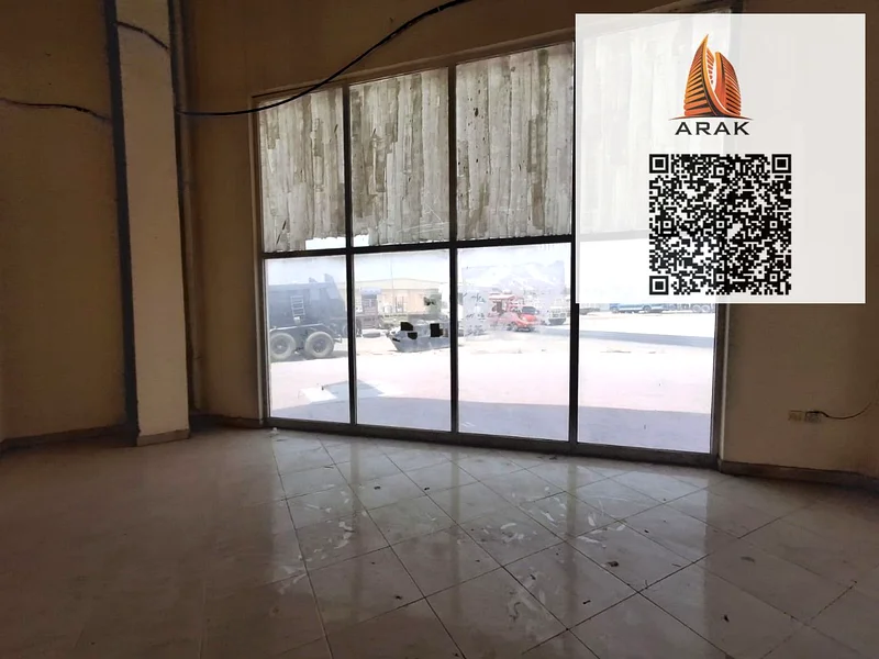 🇬🇧 Shop for Annual Rent – Al Jurf Industrial Area 3, Ajman 📍 Location: Al Jurf Industrial Area 3 – Ajman   🚗 Prime location on main road –64074559756034110