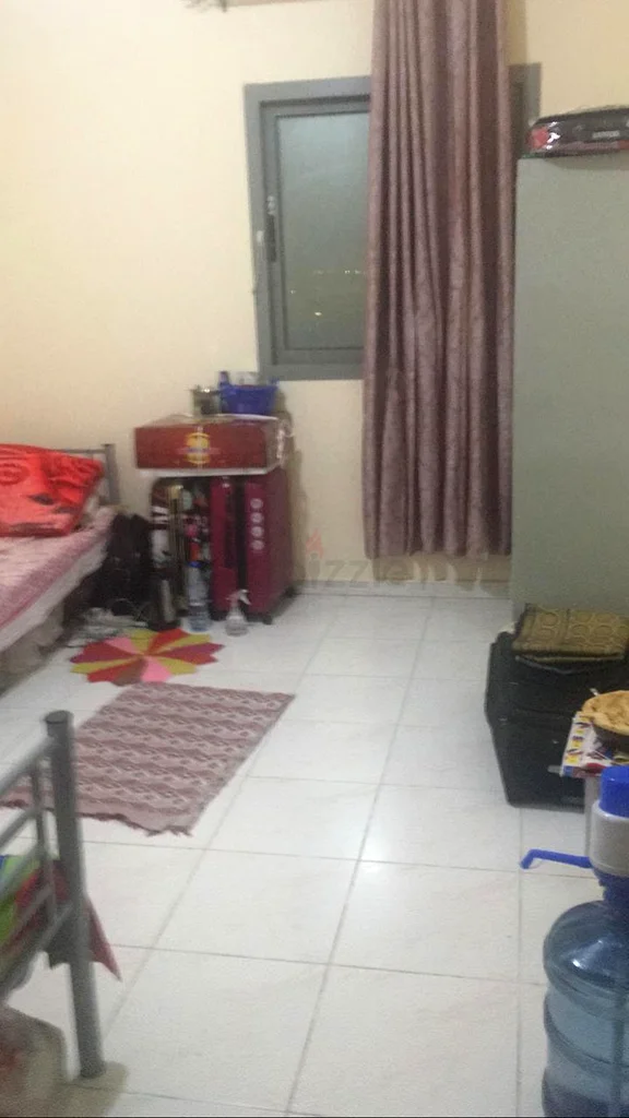 Big hall for bachelors available in shabiya 1164054278300419111