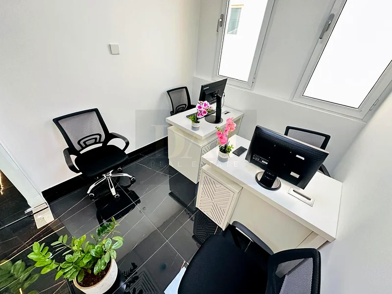 Amazing Office | Bank Account Assistance | Near to Metro Station64072117289091110