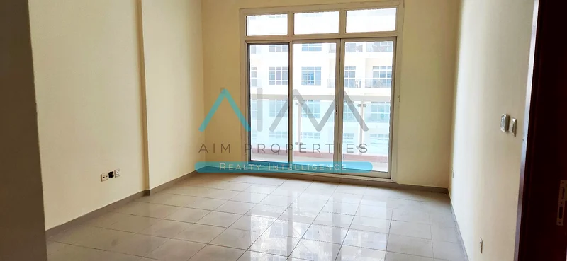 1BR | Ready to move | on Main Road64216173940995110