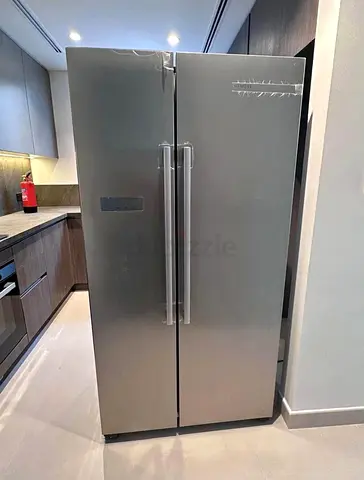 Basch Side Bay Side Fridge Freezer excellent condition