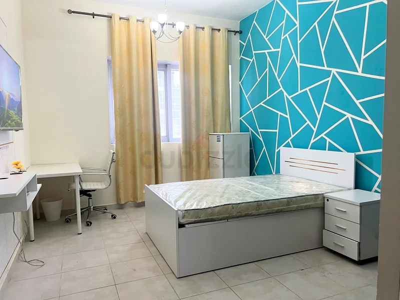 BRAND NEW SPACIOUS PRIVATE ROOM | LESS CROWDED | CLOSE TO METRO64048914802050111