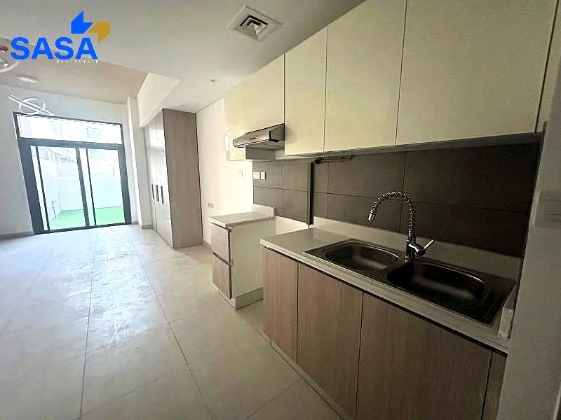 Spacious Layout I Prime Location I Ready to Move64173484916738112