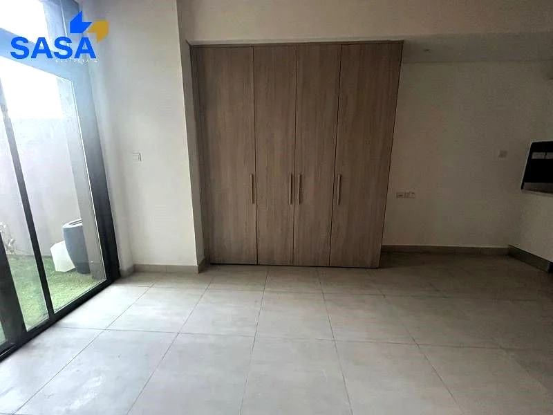 Spacious Layout I Prime Location I Ready to Move64173484916738111