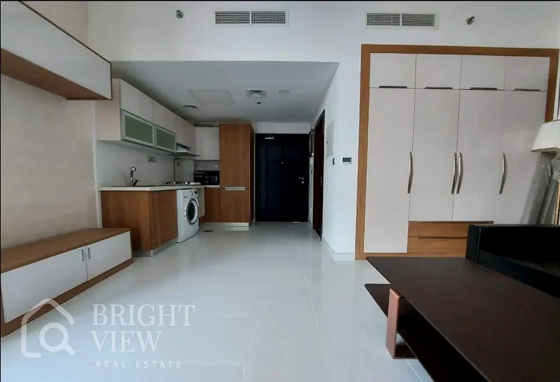 Fully furnished | mid floor | ready to move64160636031490112