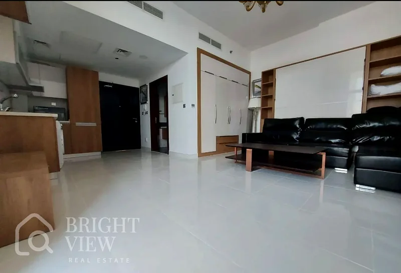 Fully furnished | mid floor | ready to move64160636031490111