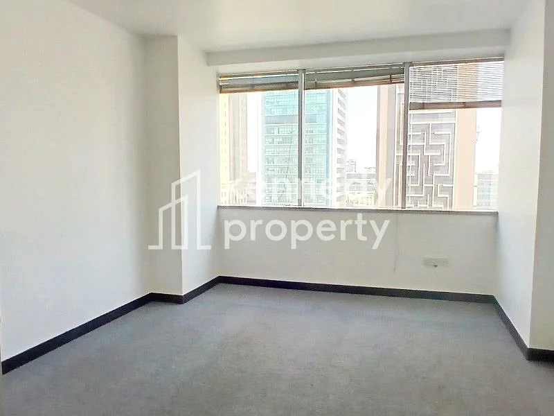 Sheikh Zayed View | Partitioned | Prime Location64067012874755112