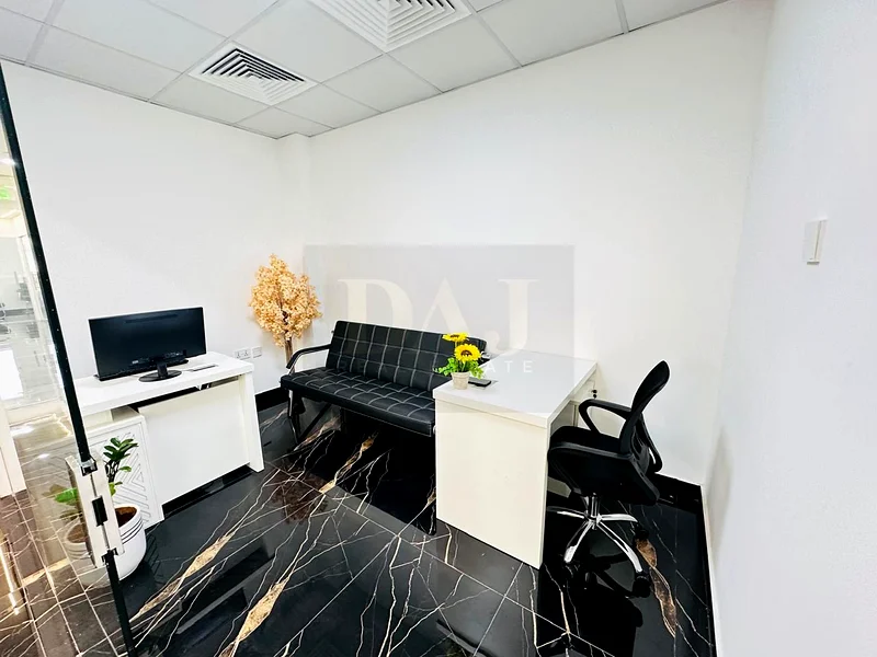 Beautiful Office |direct from Owner  | Free utilities & No Commission64072117367682114