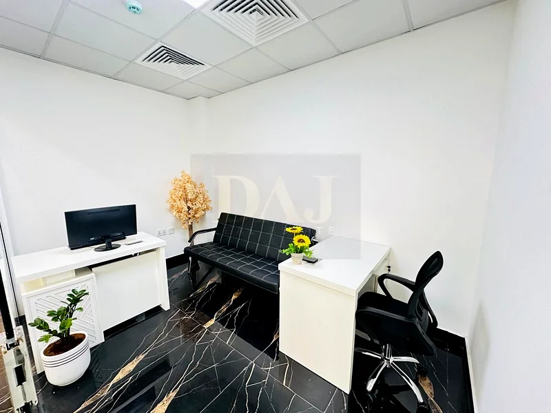 Beautiful Office |direct from Owner  | Free utilities & No Commission64072117367682111
