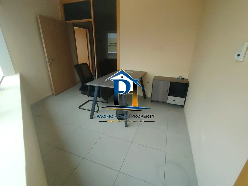 CLOSE TO ABU HAIL METRO SPACIOUS SIZE with GLASS FITTED PARTITION LIMITED OFFER64065922126850113