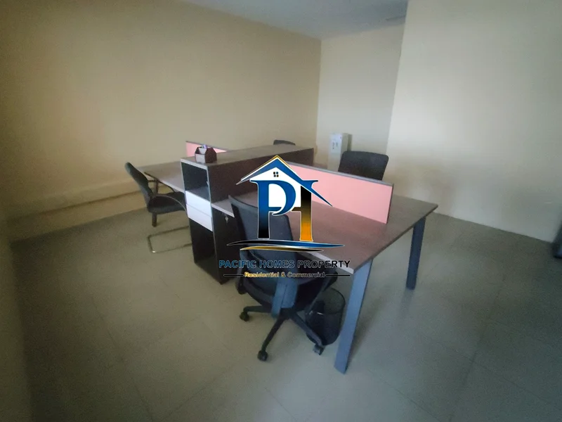 CLOSE TO ABU HAIL METRO SPACIOUS SIZE with GLASS FITTED PARTITION LIMITED OFFER64065922126850112