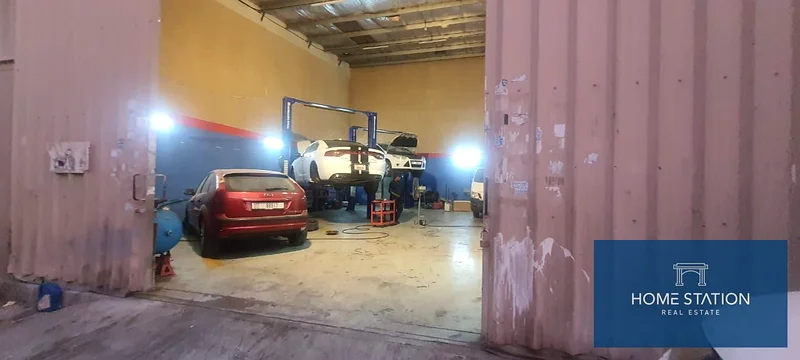 READY TO MOVE WAREHOUSE FOR CAR GARAGE64065596035842111