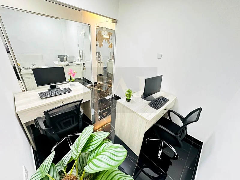 Beautiful Office | Ready To Move | Direct from Owner64072117311873113