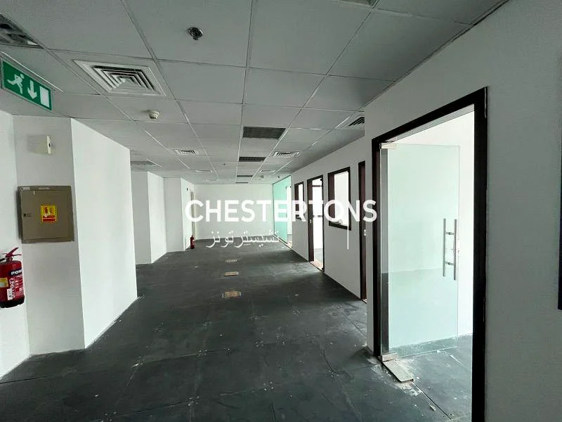 Skyline Office | Premium Location | Lake Views64071527645698112