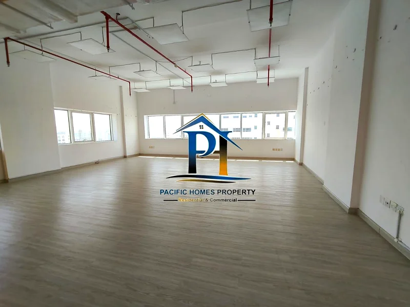 CHILLER FREE OFFICE WITH GLASS FITTED PARTITION NEAR BY METRO WITH FREE PARKING ONLY 125K64063029918210110